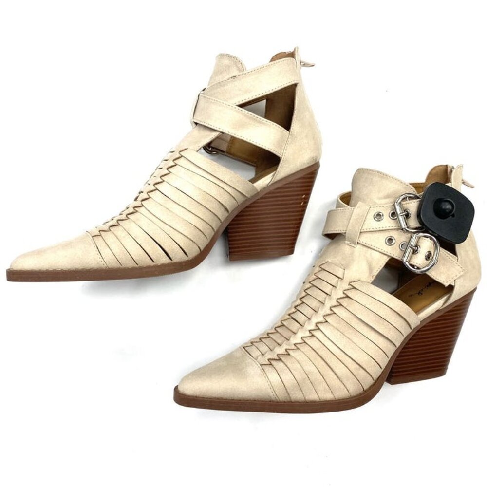 Qupid Light Tan Faux Suede Shoes - Size 9 - Picture 2 of 10